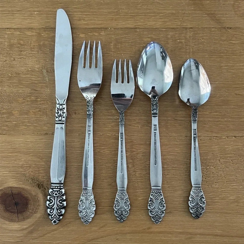 Vintage MCM United Silver Co Japan Stainless Flatware 72 Piece Set Service 12